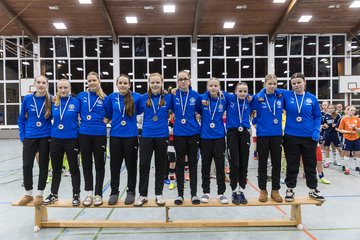 Bild 38 - wCJ Loewinnen Cup C1